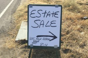 Sign advertising an estate sale