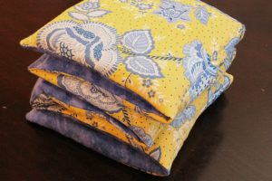 Beautiful affordable Christmas gifts - heating pad